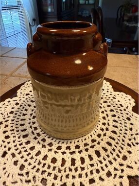 34.  Country Kitchen Glazed Stoneware Utensil Holder